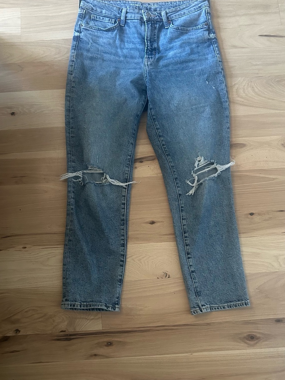 Old Navy Light Blue Straight Leg Distressed Jeans